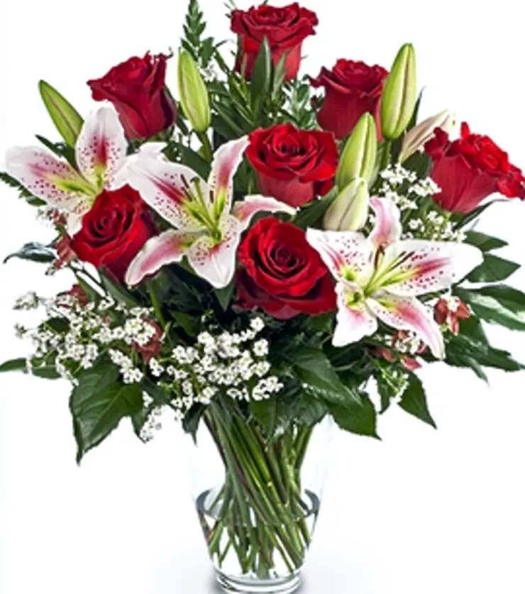 Elegant Glass Vase Arrangement