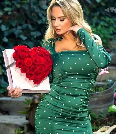 Rose Heart Red