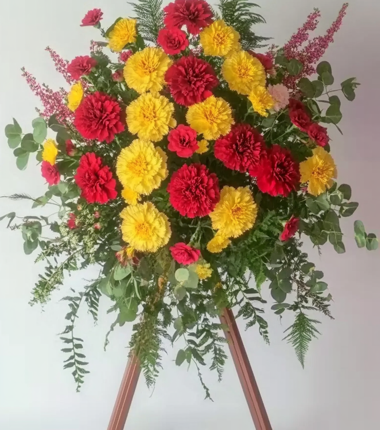 Stunning Remembrance Spray